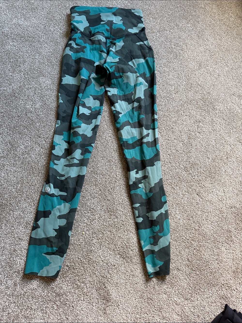 lululemon athletica Teal & Black Camouflage Leggings